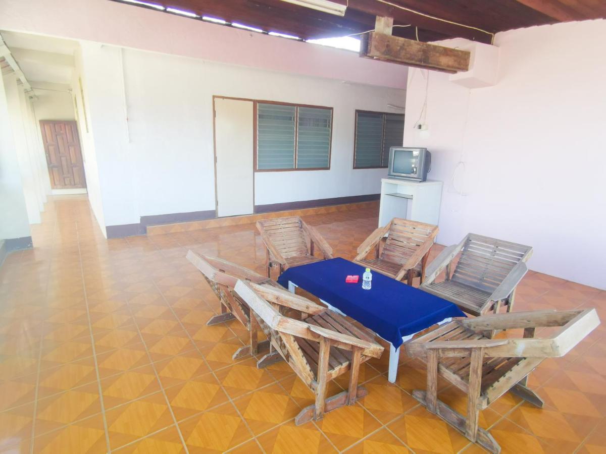 Manilath Guesthouse Banhuajszaj Kültér fotó